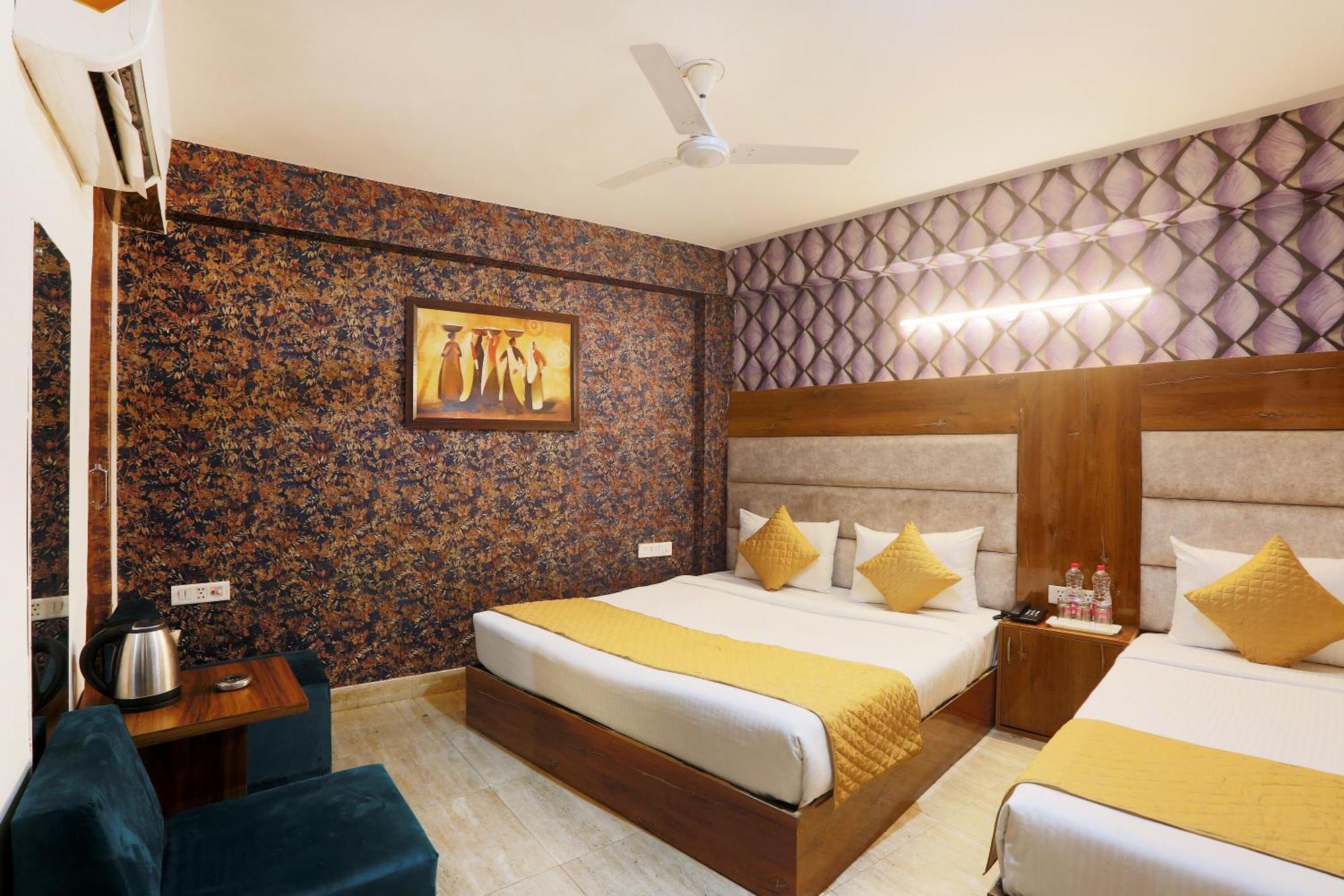 Hotel Ark Wood At Airport Nowe Delhi Zewnętrze zdjęcie