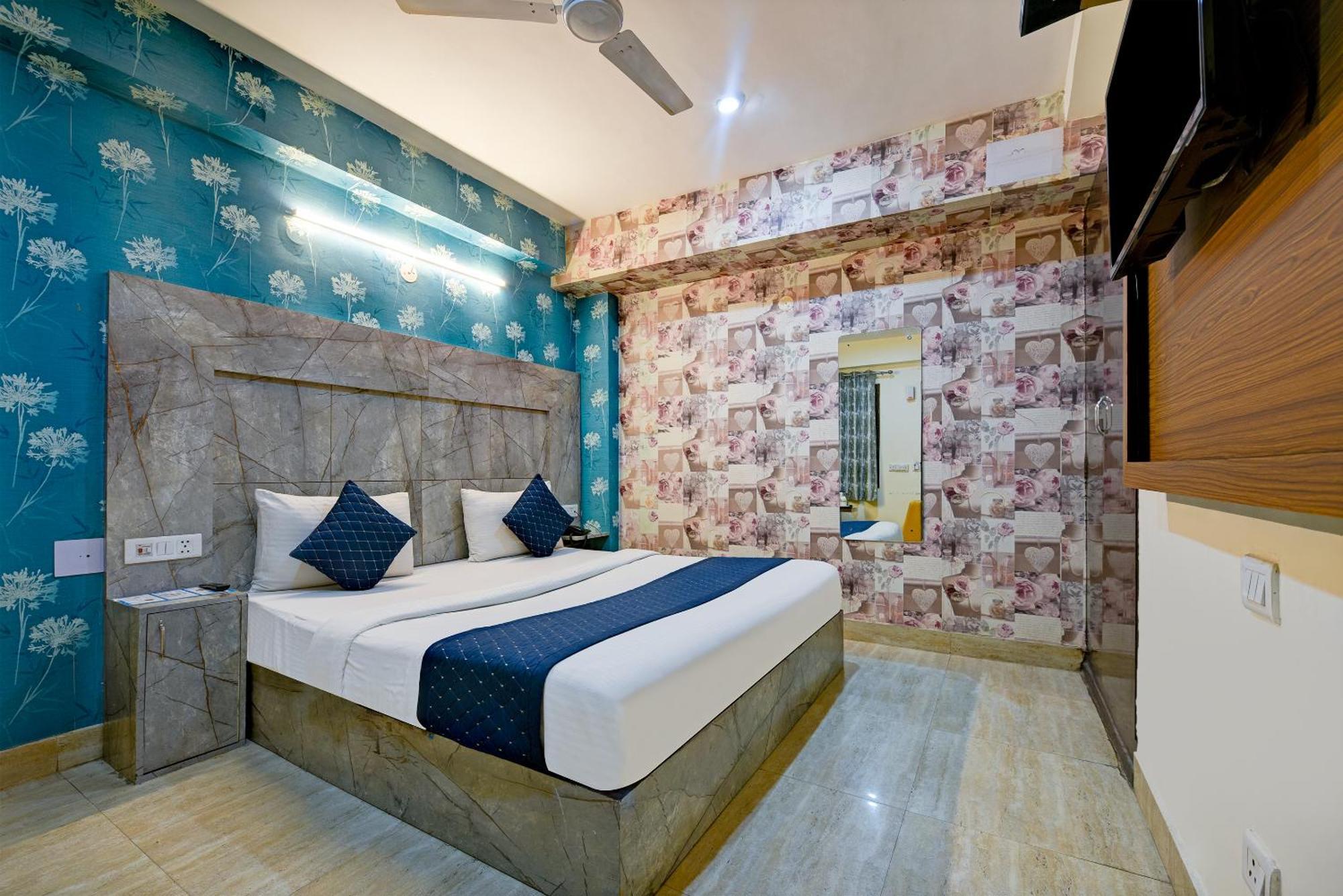 Hotel Ark Wood At Airport Nowe Delhi Zewnętrze zdjęcie