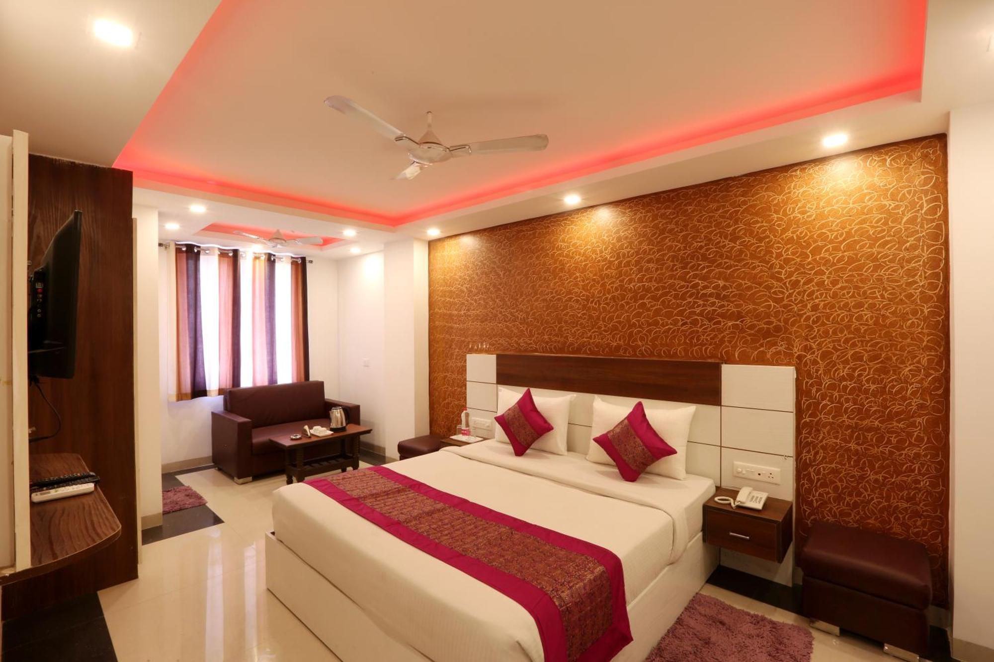 Hotel Ark Wood At Airport Nowe Delhi Zewnętrze zdjęcie