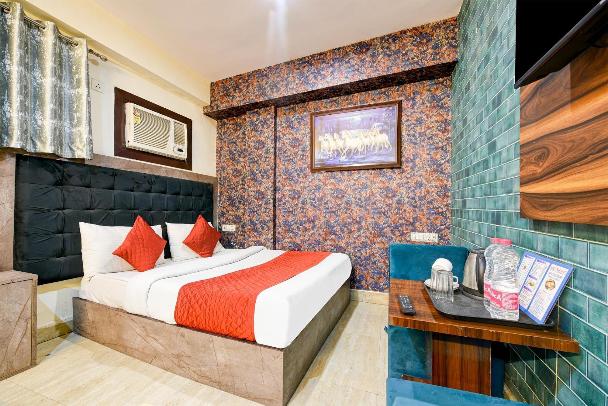 Hotel Ark Wood At Airport Nowe Delhi Zewnętrze zdjęcie