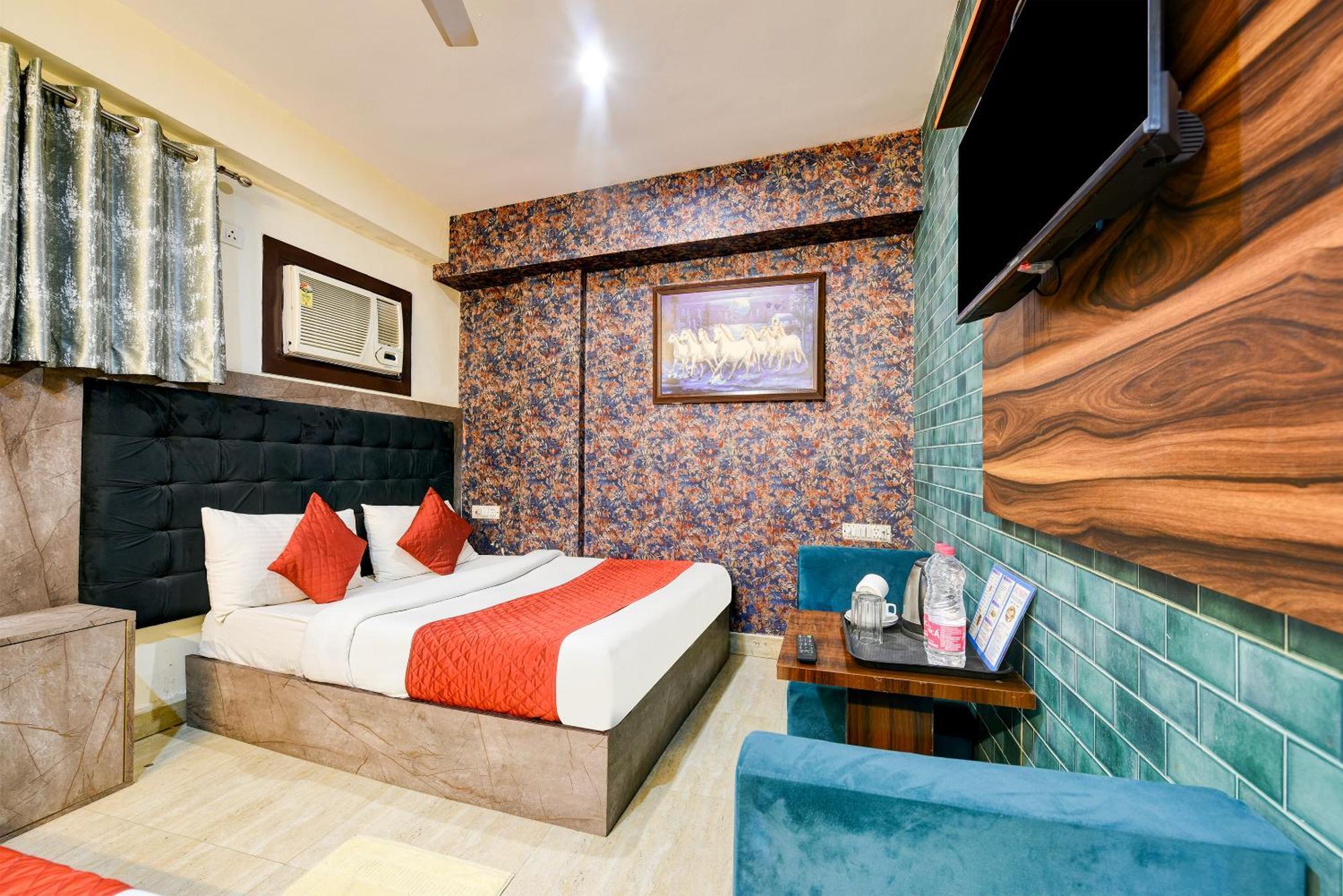 Hotel Ark Wood At Airport Nowe Delhi Zewnętrze zdjęcie