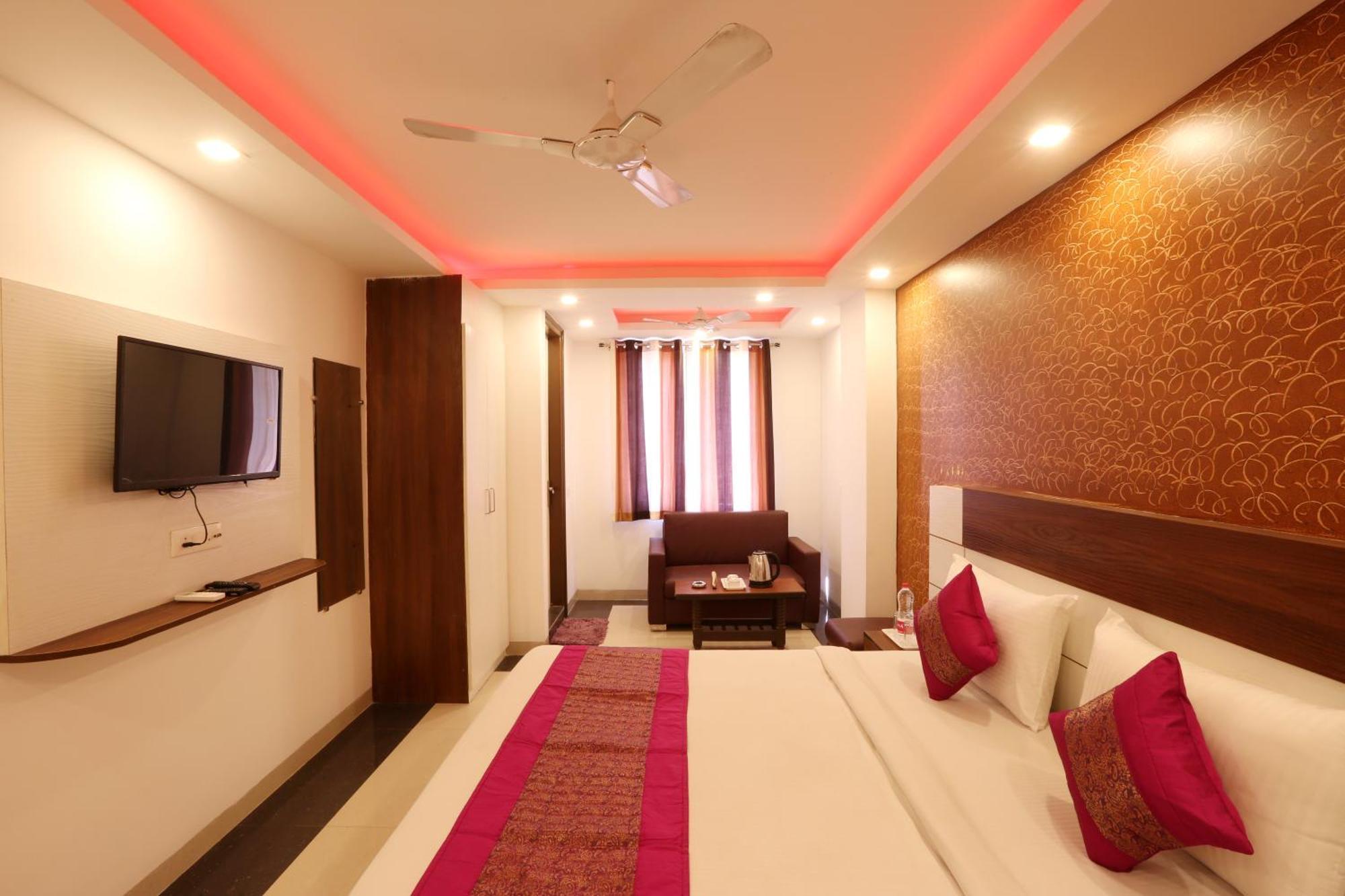 Hotel Ark Wood At Airport Nowe Delhi Zewnętrze zdjęcie